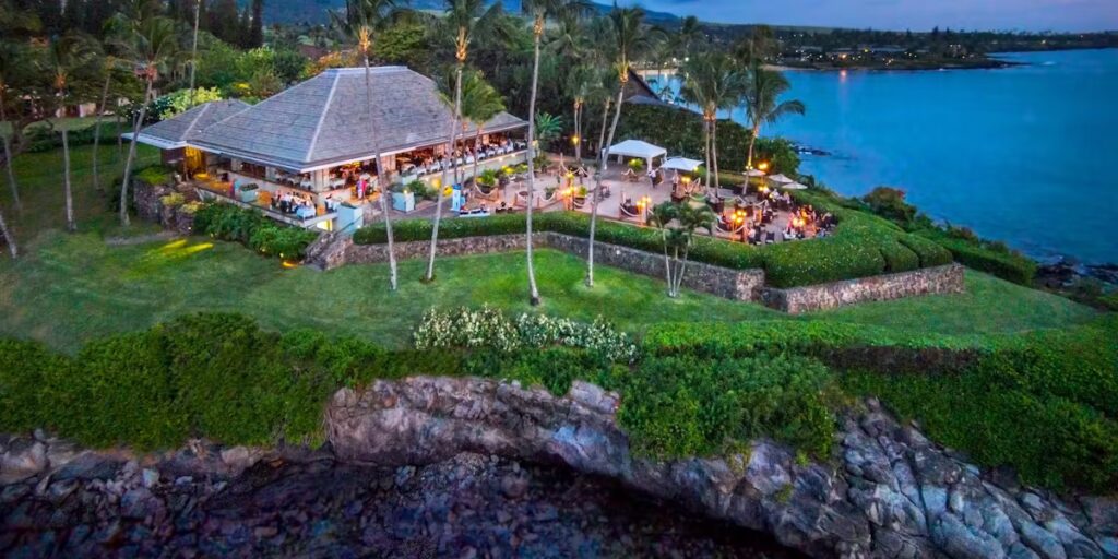 Discover the Best Restaurants in Kapalua! - Credit Merriman's Kapalua